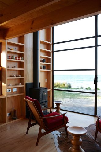 Whangapoua by Crosson Clarke Carnachan Architects (via Lunchbox Architect)