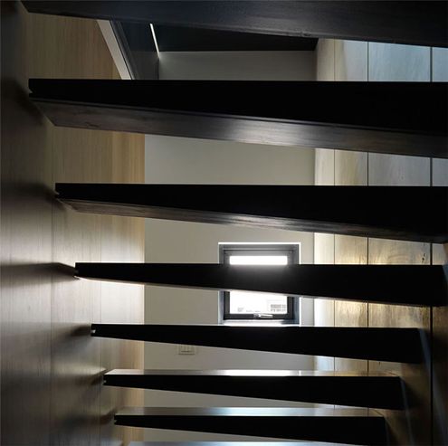 Small House by Domenic Alvaro Architect (via Lunchbox Architect)
