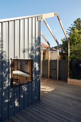 St Kilda East House by Claire Scorpo Architects (via Lunchbox Architect)