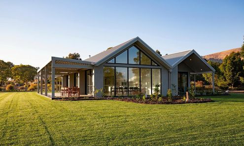 Strath Creek Bungalow by Borland Architecture (via Lunchbox Architect)