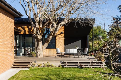 Suburban Loci by Ande Bunbury Architects (via Lunchbox Architect)