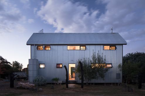 Recyclable House by Inquire Invent (via Lunchbox Architect)