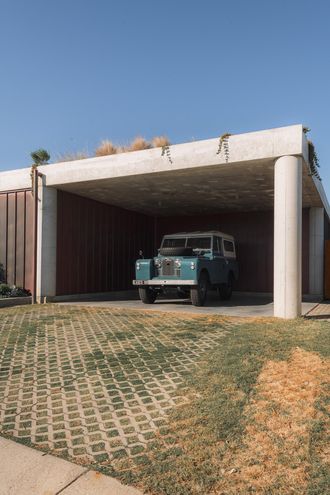 Torterra House by Lachlan Shepherd Architects (via Lunchbox Architect)