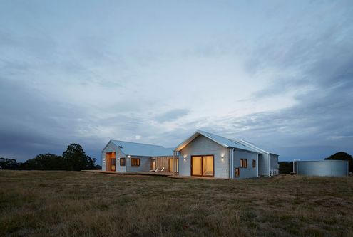 700 Haus by Glow Building Design (via Lunchbox Architect)