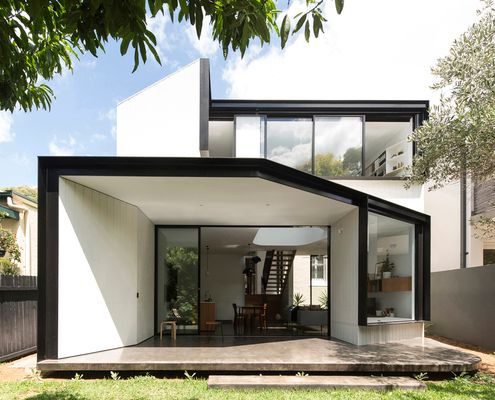 Unfurled House by Christopher Polly Architects (via Lunchbox Architect)
