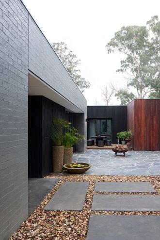 Yarrambat Textural by Lume Architecture (via Lunchbox Architect)