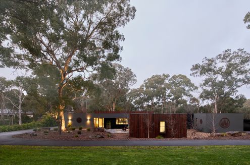 Yarrambat Textural by Lume Architecture (via Lunchbox Architect)