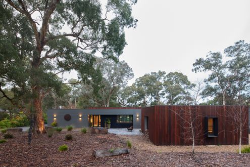 Yarrambat Textural by Lume Architecture (via Lunchbox Architect)