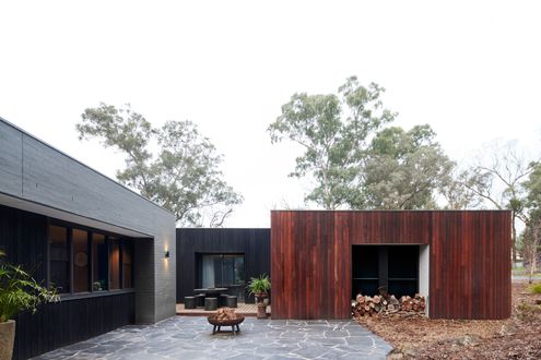 Yarrambat Textural by Lume Architecture (via Lunchbox Architect)