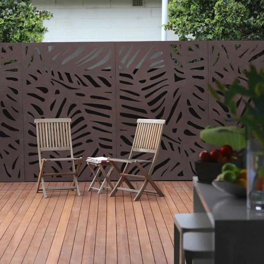 Outdoor Privacy Solutions: Stylish Fencing