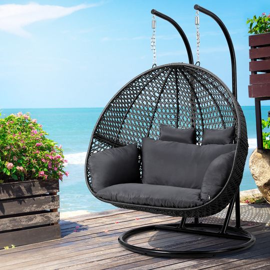 Weatherproof Outdoor Furniture for All-Year Comfort