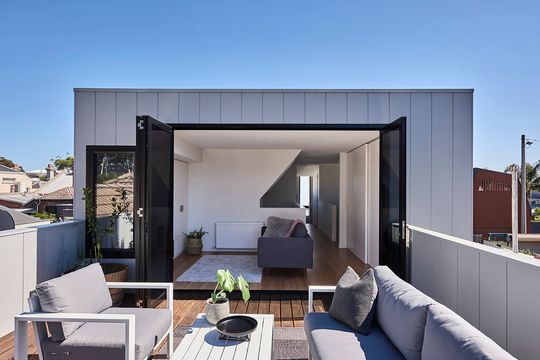 With a Tight Site, This Home Balances Indoor and Outdoor Space