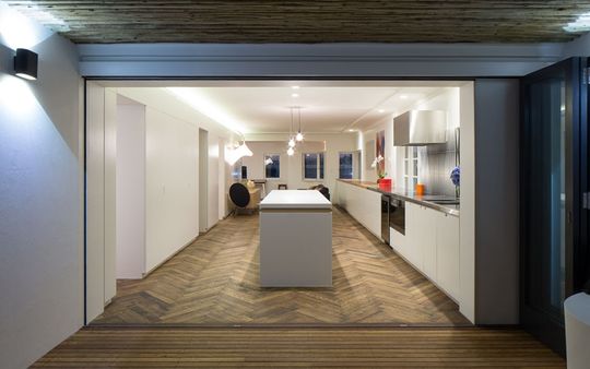 Bondi Apartment by MCK Architects (via Lunchbox Architect)