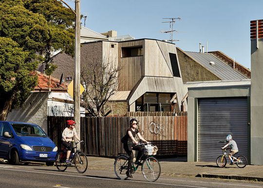Bower House by Andrew Simpson Architects (via Lunchbox Architect)