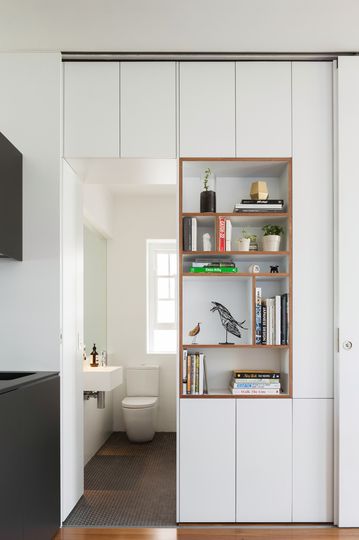 Darlinghurst Apartment by Brad Swartz Architect (via Lunchbox Architect)