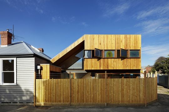 Fenwick Street House by Julie Firkin Architects (via Lunchbox Architect)