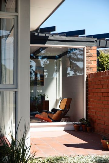 Frankston Mid Century Modern