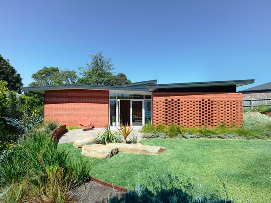 Frankston Mid Century Modern