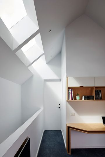 High House Sets the Level of Light, Functionality and Space to High