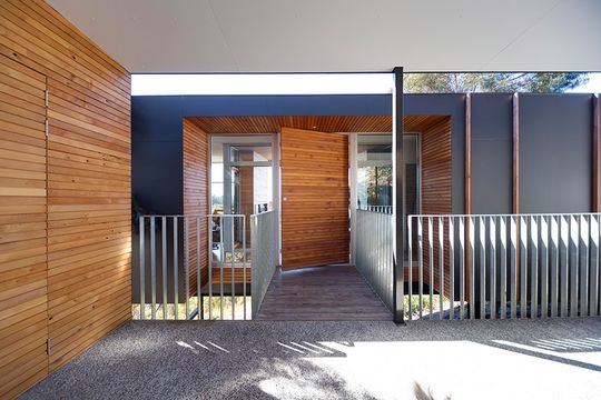 Highway House by Room 11 (via Lunchbox Architect)
