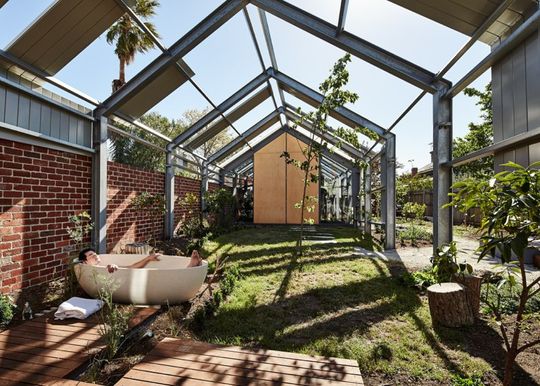 Cut Paw Paw Inside Out House by Andrew maynard Architects (via Lunchbox Architect)
