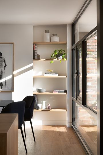 A 1960s Unit is Transformed into a Modern Family Home