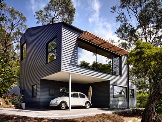 Lorne Hill House by Will Harkness Architecture (via Lunchbox Architect)