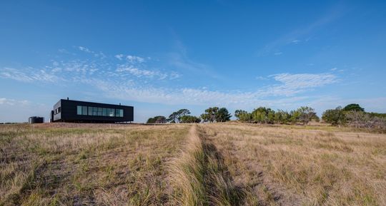 This Off-Grid Prefab House Is Perfect for Beautiful but Isolated Site