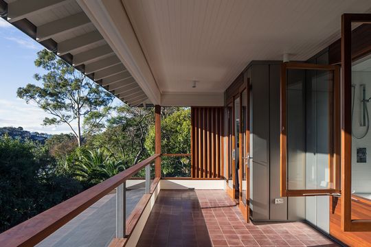 Northbridge House 2 by Roth Architects (via Lunchbox Architect)