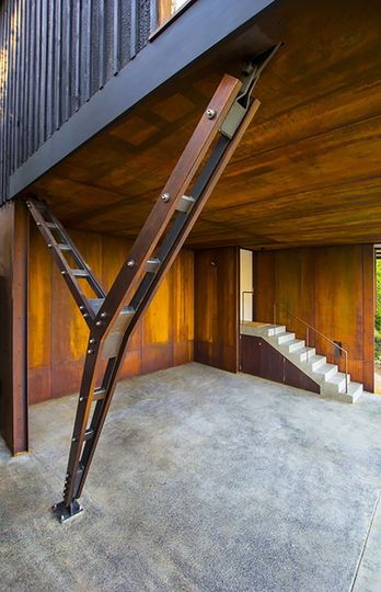 Pacific House by Casey Brown Architecture (via Lunchbox Architect)