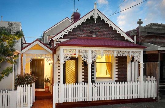 Port Melbourne Heritage Cottage