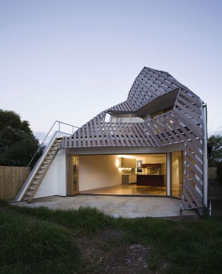 Reverse Shadow Casting House by Harrison and White Architects (via Lunchbox Architect)