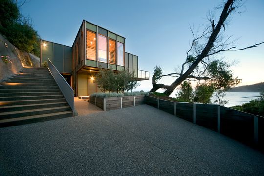 Separation Creek House by Jackson Clements Burrows Architects (via Lunchbox Architect)