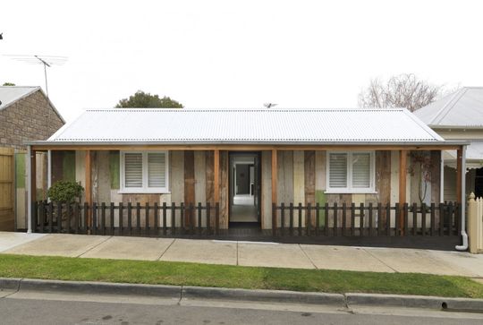 St Kilda House by Jost Architects (via Lunchbox Architect)