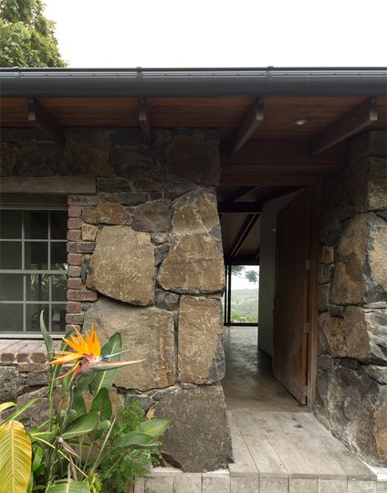 Stone Cottage by CHROFI Architects (via Lunchbox Architect)