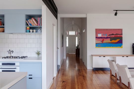 Black Is the New White at This Striking 'House in the Round' Addition