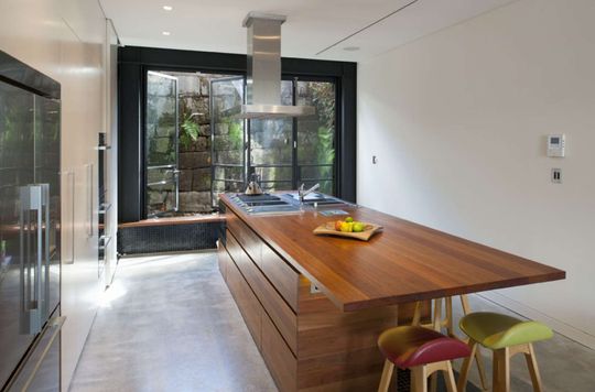 Upside Down Back to Front House by Carter Williamson Architects (via Lunchbox Architect)