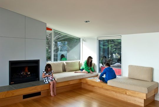 Waikanae House by Parsonson Architects (via Lunchbox Architect)