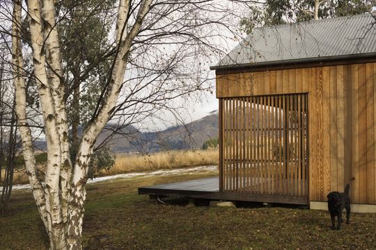 Wakatipu Guest House by Team Green Architects (via Lunchbox Architect)