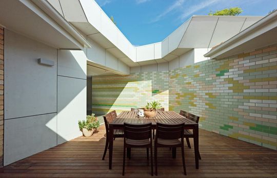 Wattle Avenue House by Minife van Schaik Architects (via Lunchbox Architect)