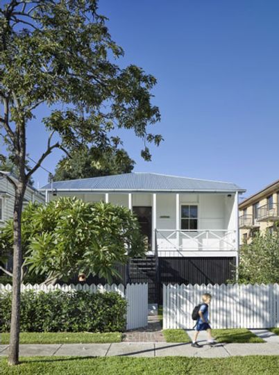 West End Cottage by Vokes and Peters (via Lunchbox Architect)