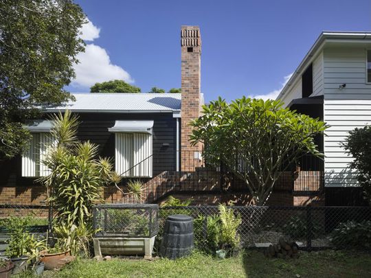 West End Cottage by Vokes and Peters (via Lunchbox Architect)