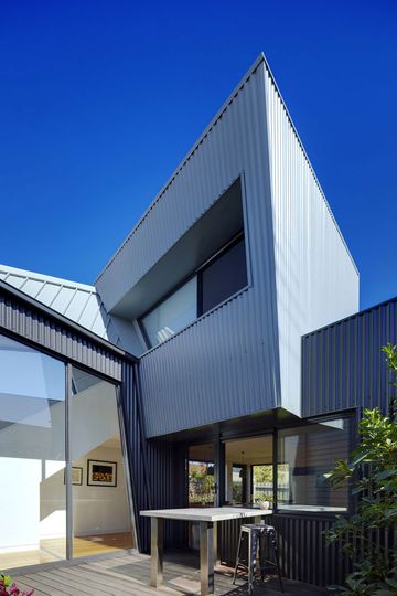 Sun courtyard at Yarra Street House