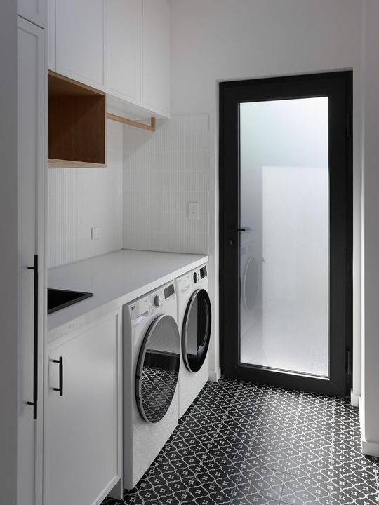 This Sydney Home Hides a Surprising Modern Secret