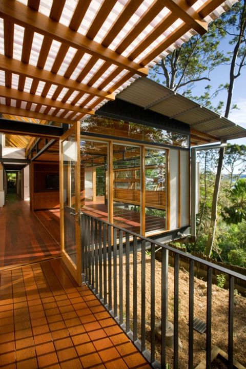 A Bush-Style Home for Beautiful Pittwater Site