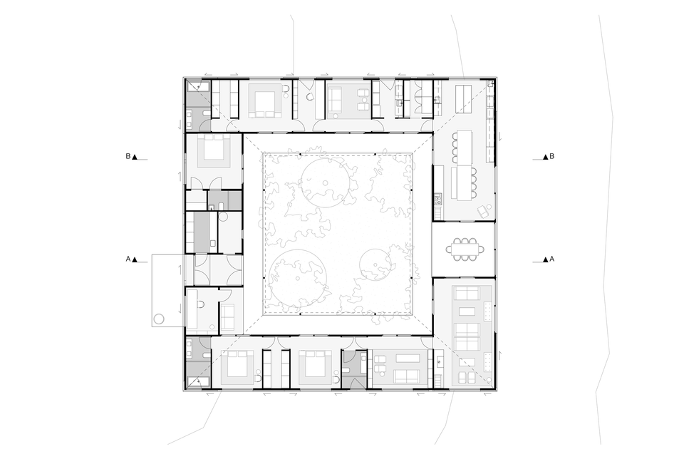 Reimagining Tradition: An Off-Grid Farmhouse in Carrickalinga