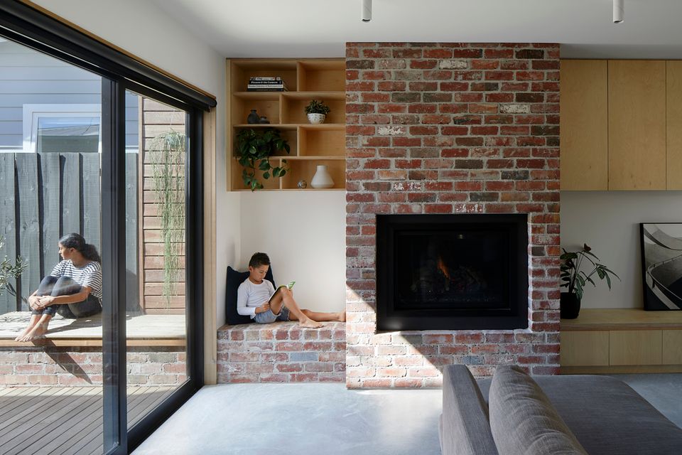 Peekaboo! This Addition Pops Over the Roof of The Original Home